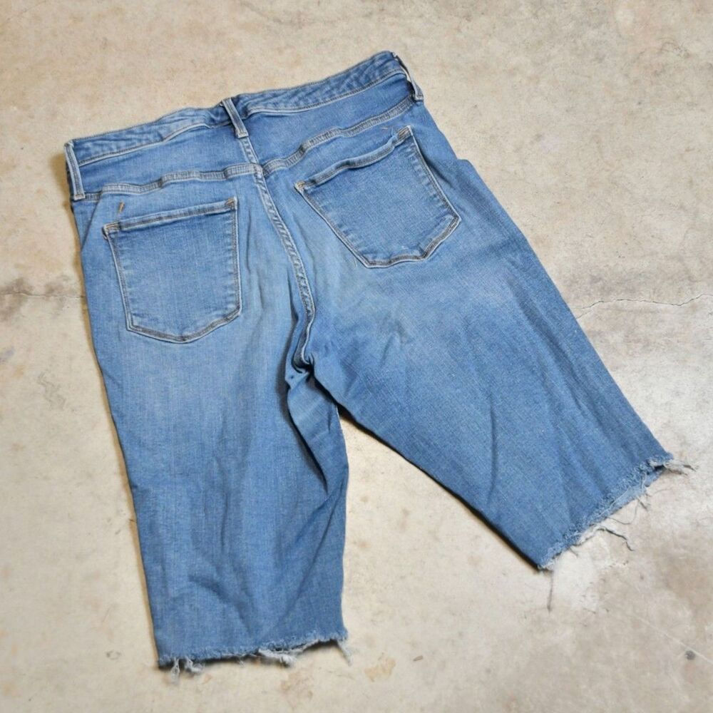 Mossimo High Rise Skinny Denim Shorts Size 10/R 30
